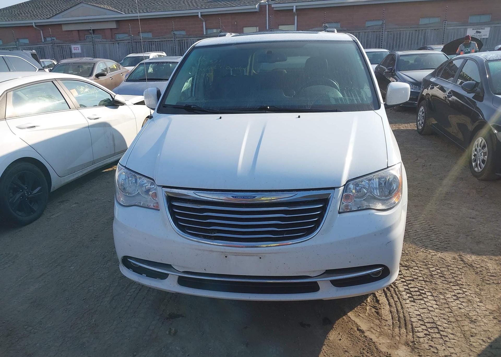 2015 CHRYSLER TOWN & COUNTRY TOURING L