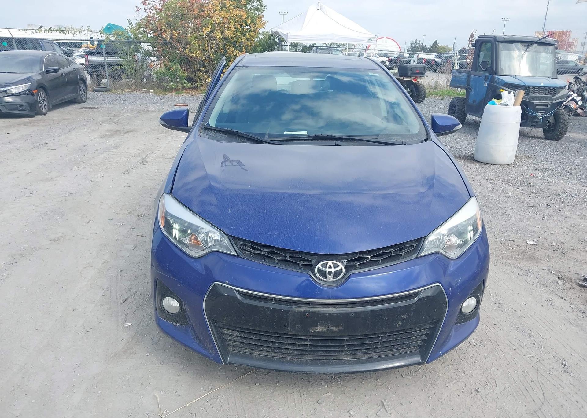 2015 TOYOTA COROLLA