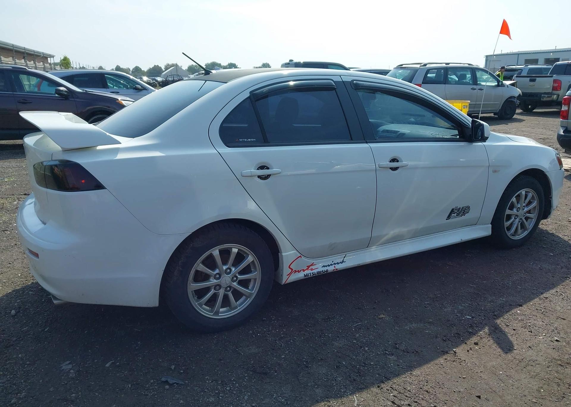 2010 MITSUBISHI lancer se