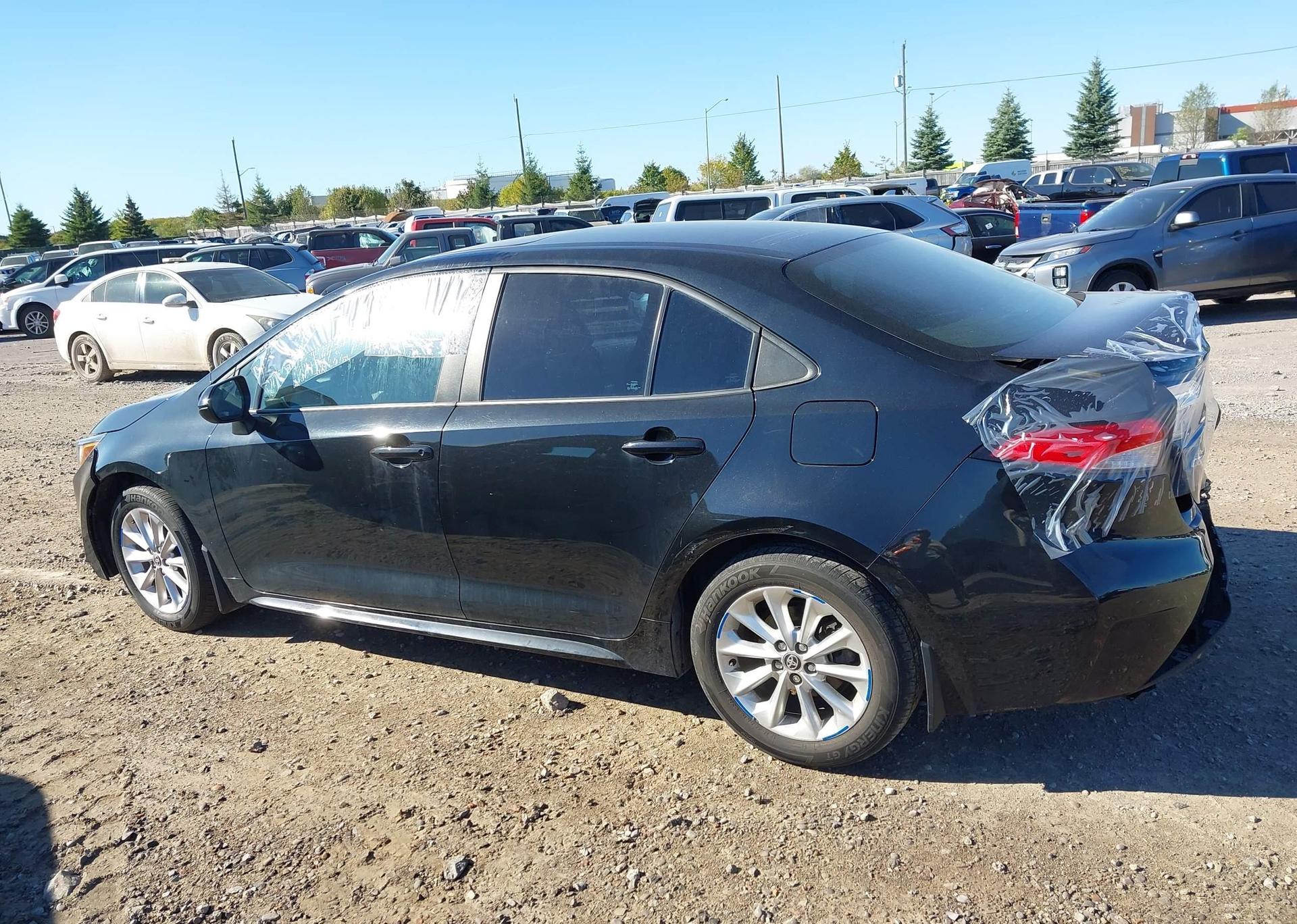 2022 TOYOTA COROLLA LE
