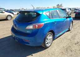 2013 MAZDA MAZDA3 GS-SKY