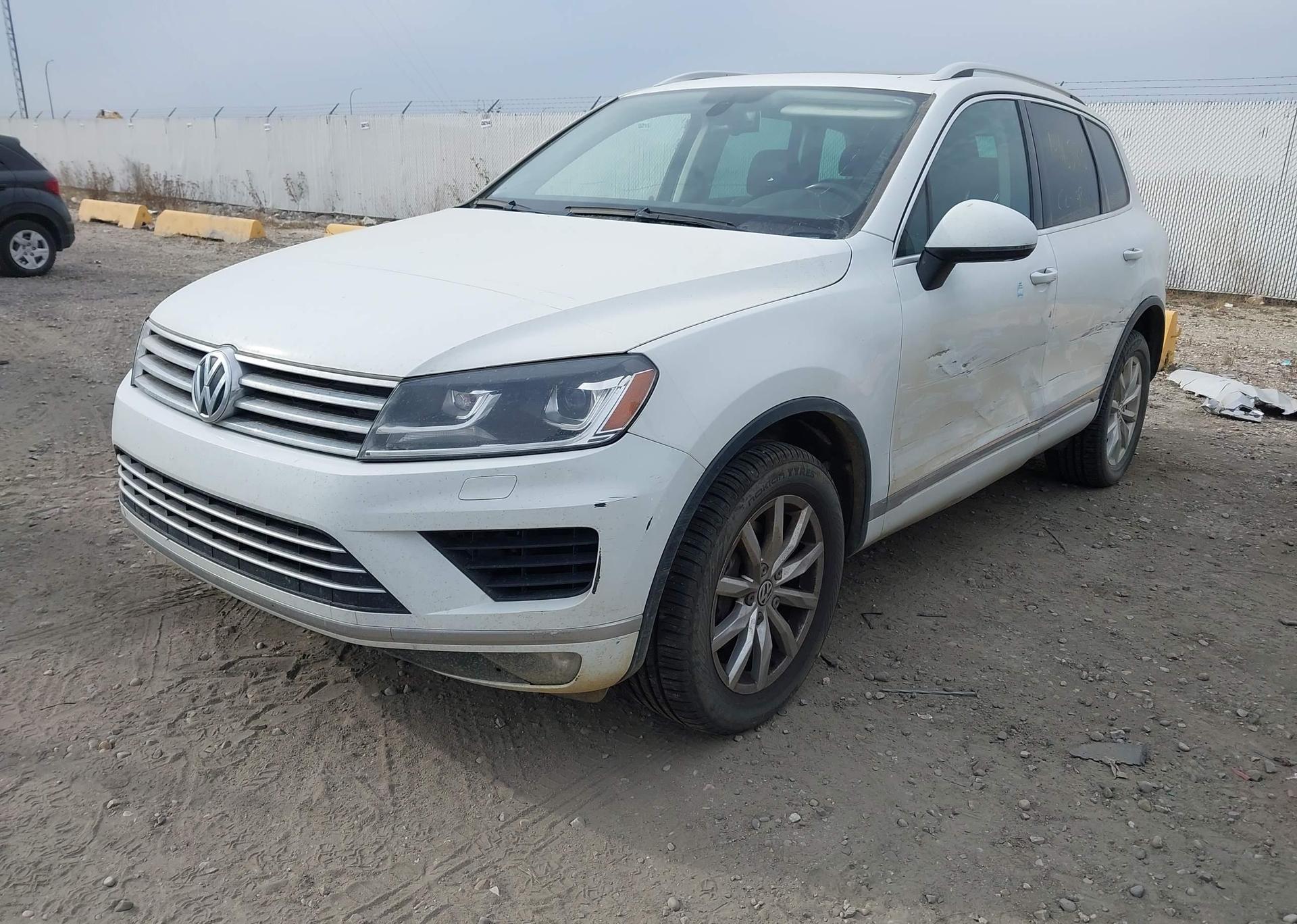2016 VOLKSWAGEN TOUAREG 3.6L COMFORTLINE