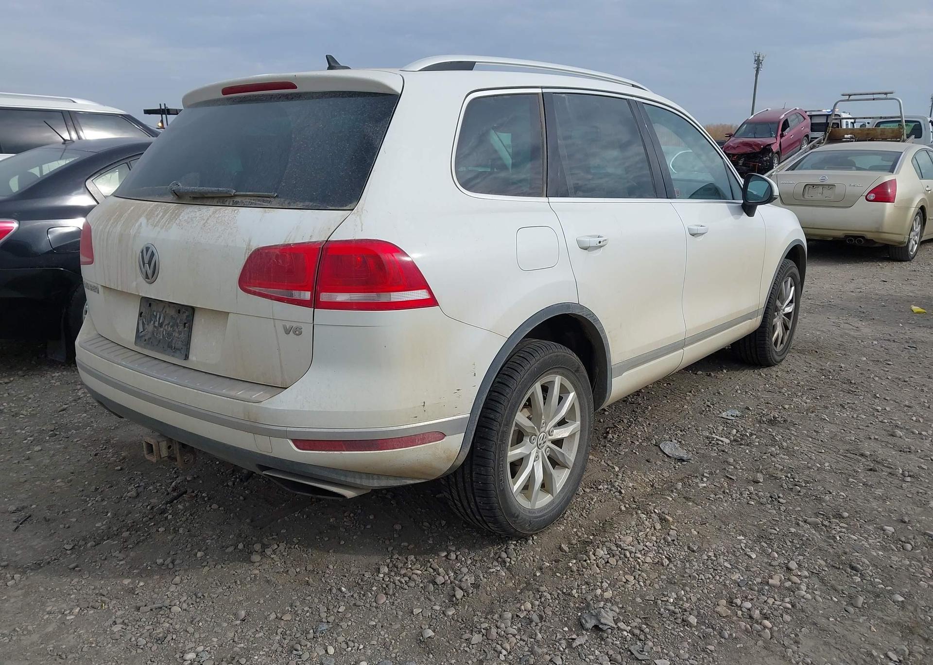 2016 VOLKSWAGEN TOUAREG 3.6L COMFORTLINE