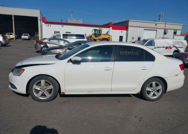 2012 VOLKSWAGEN JETTA 2.0 TDI COMFORTLINE