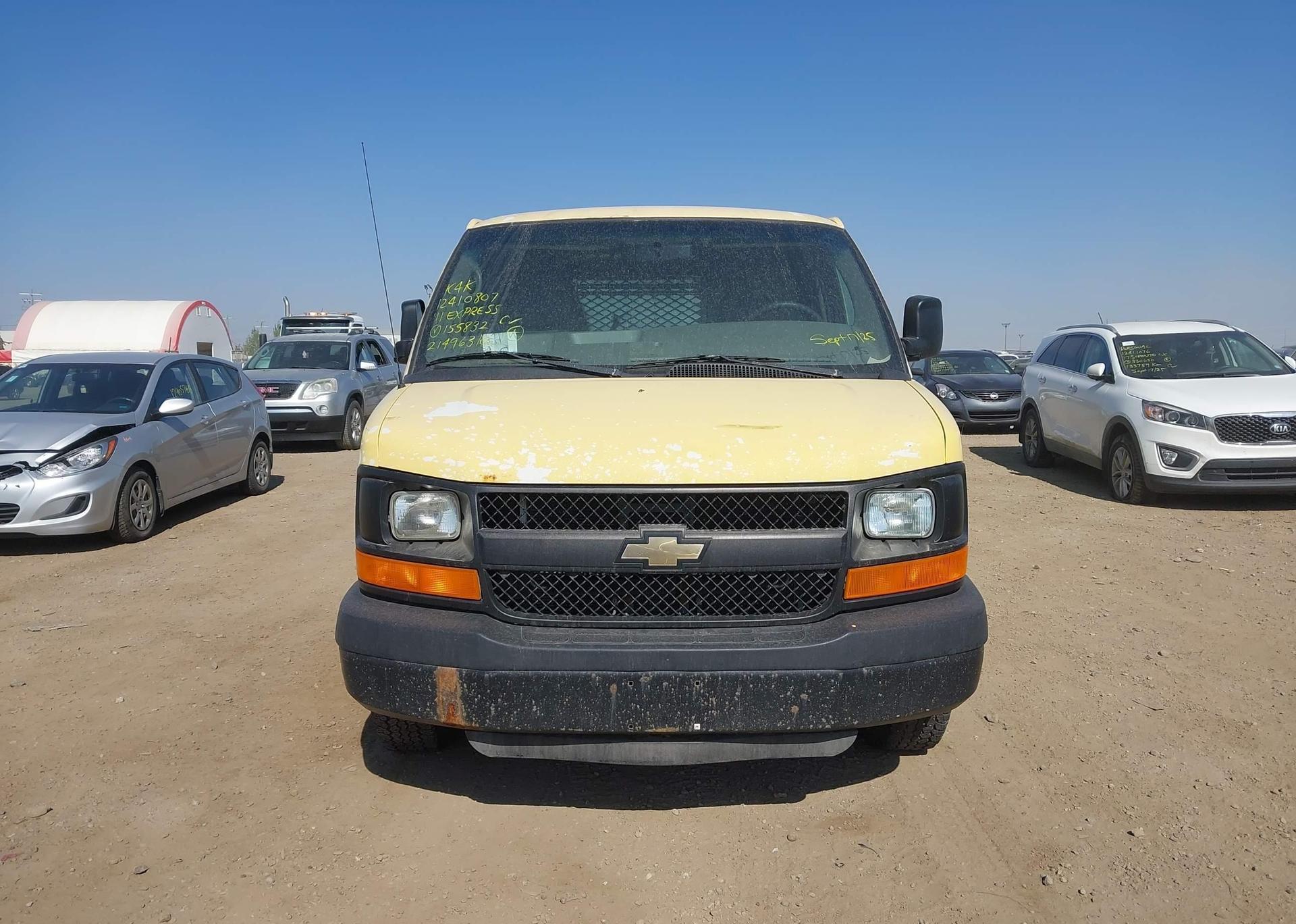 2011 CHEVROLET EXPRESS G2500