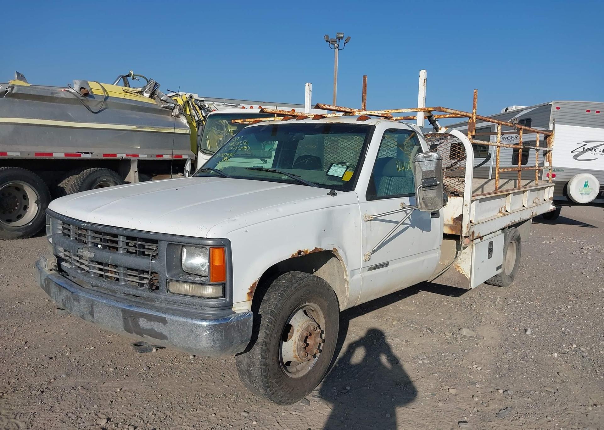 2000 CHEVROLET C3500 CHASSIS LS