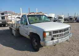 2000 CHEVROLET C3500 CHASSIS LS