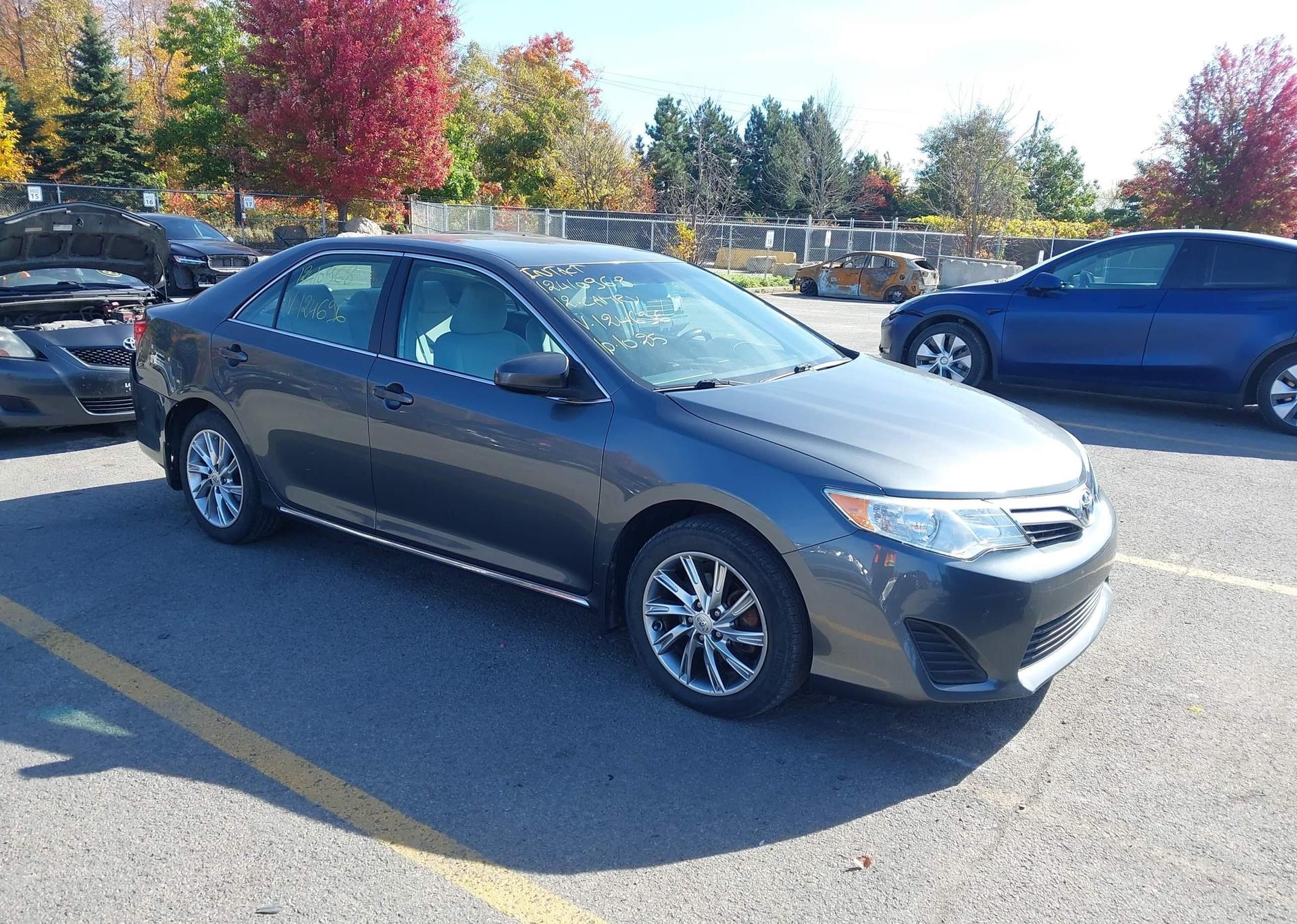 2012 TOYOTA CAMRY