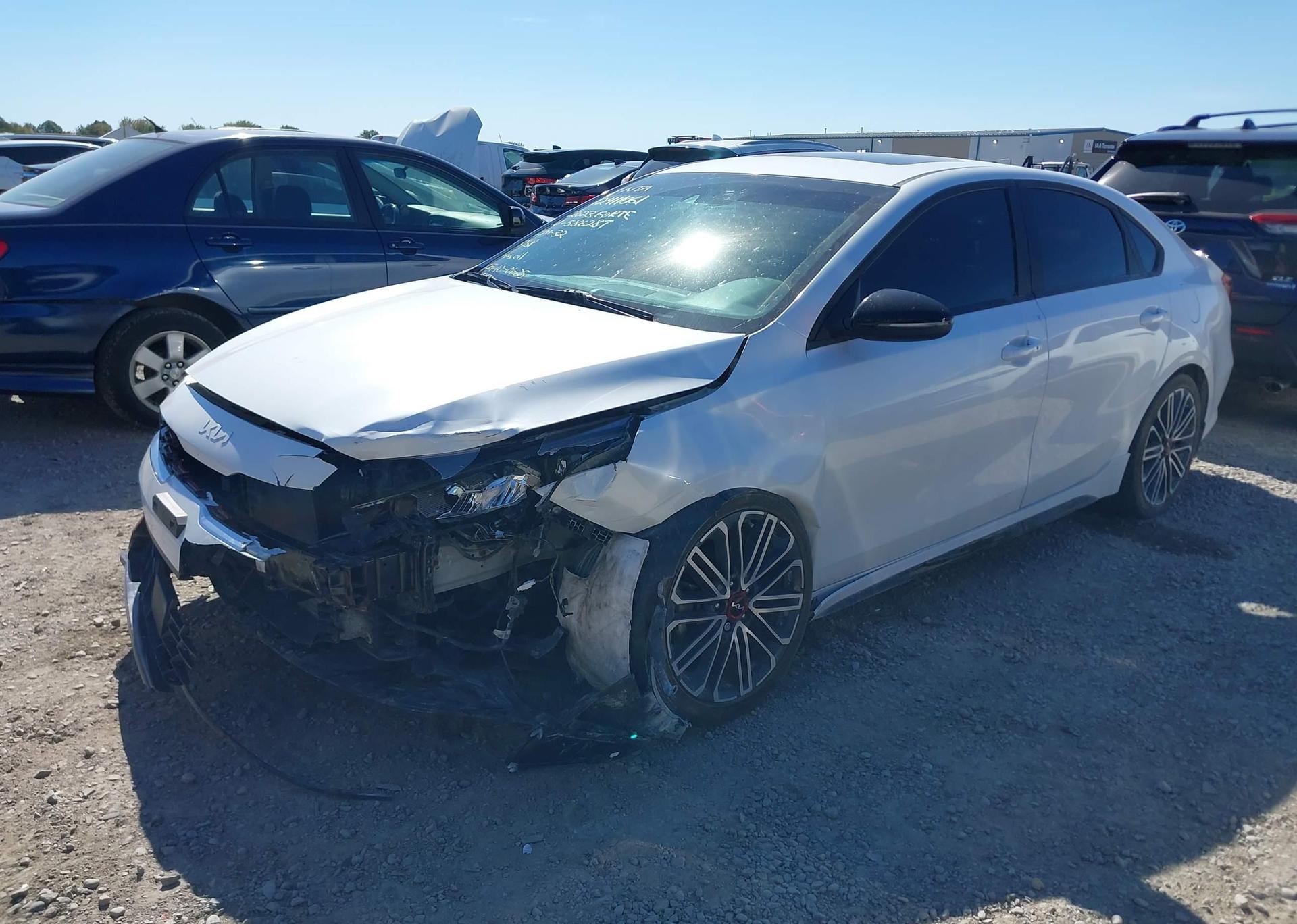 2023 KIA FORTE