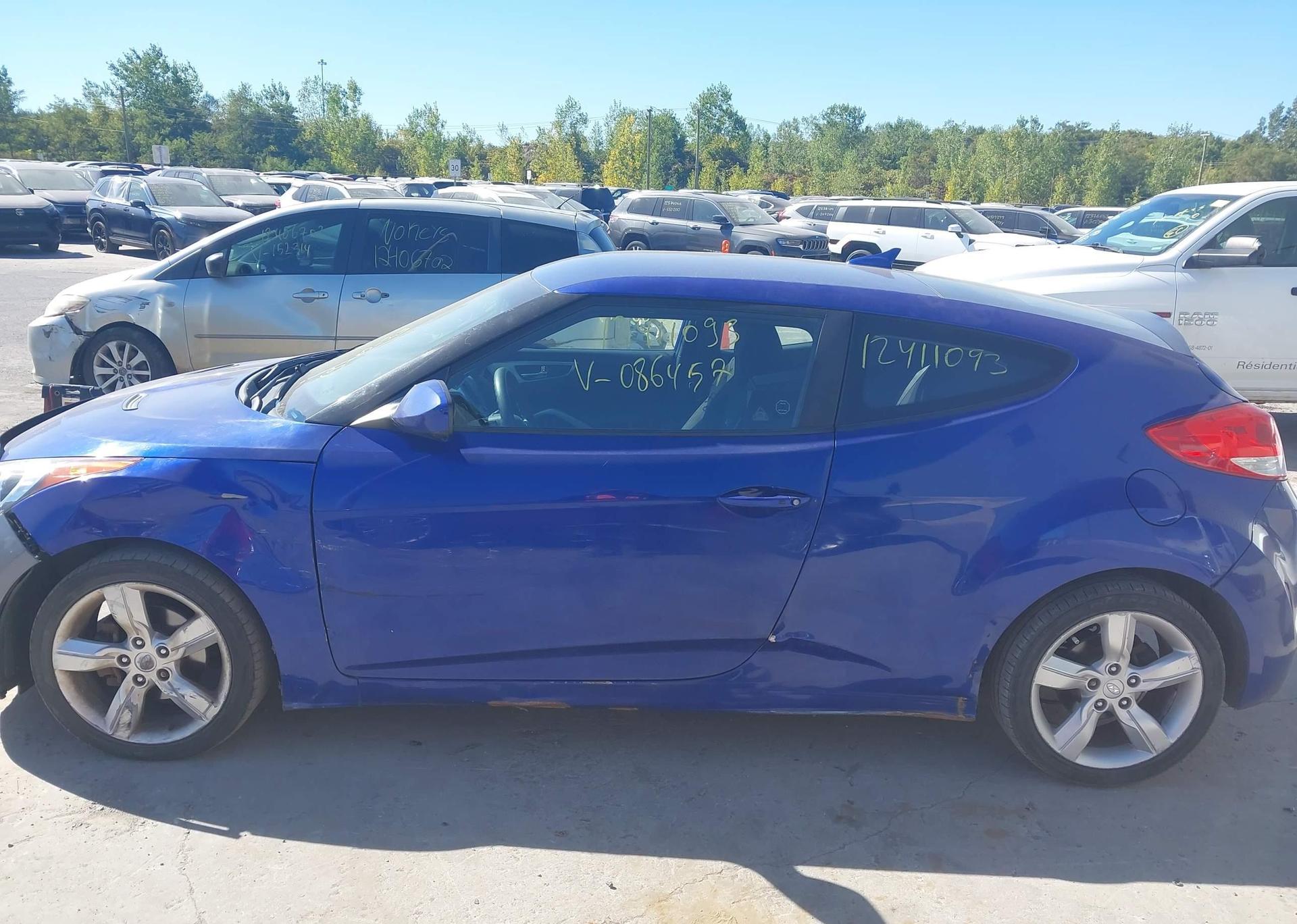 2013 HYUNDAI VELOSTER