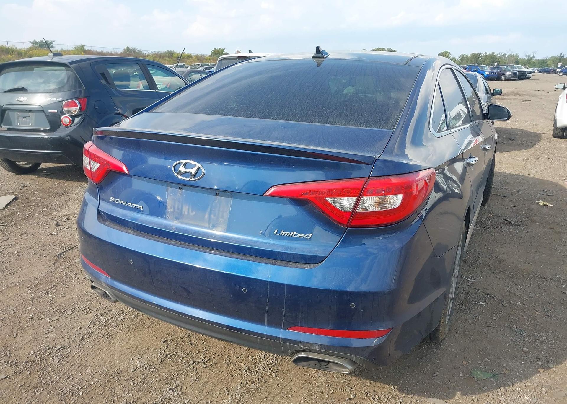 2016 HYUNDAI SONATA