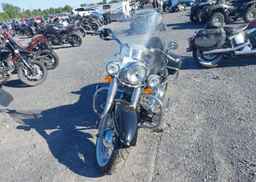 2009 HARLEY-DAVIDSON FLSTN