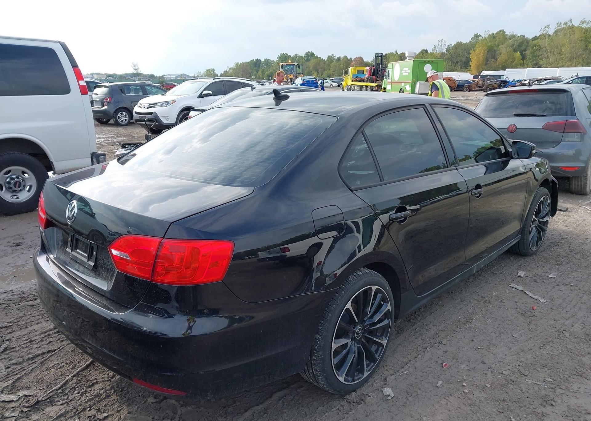 2014 VOLKSWAGEN JETTA