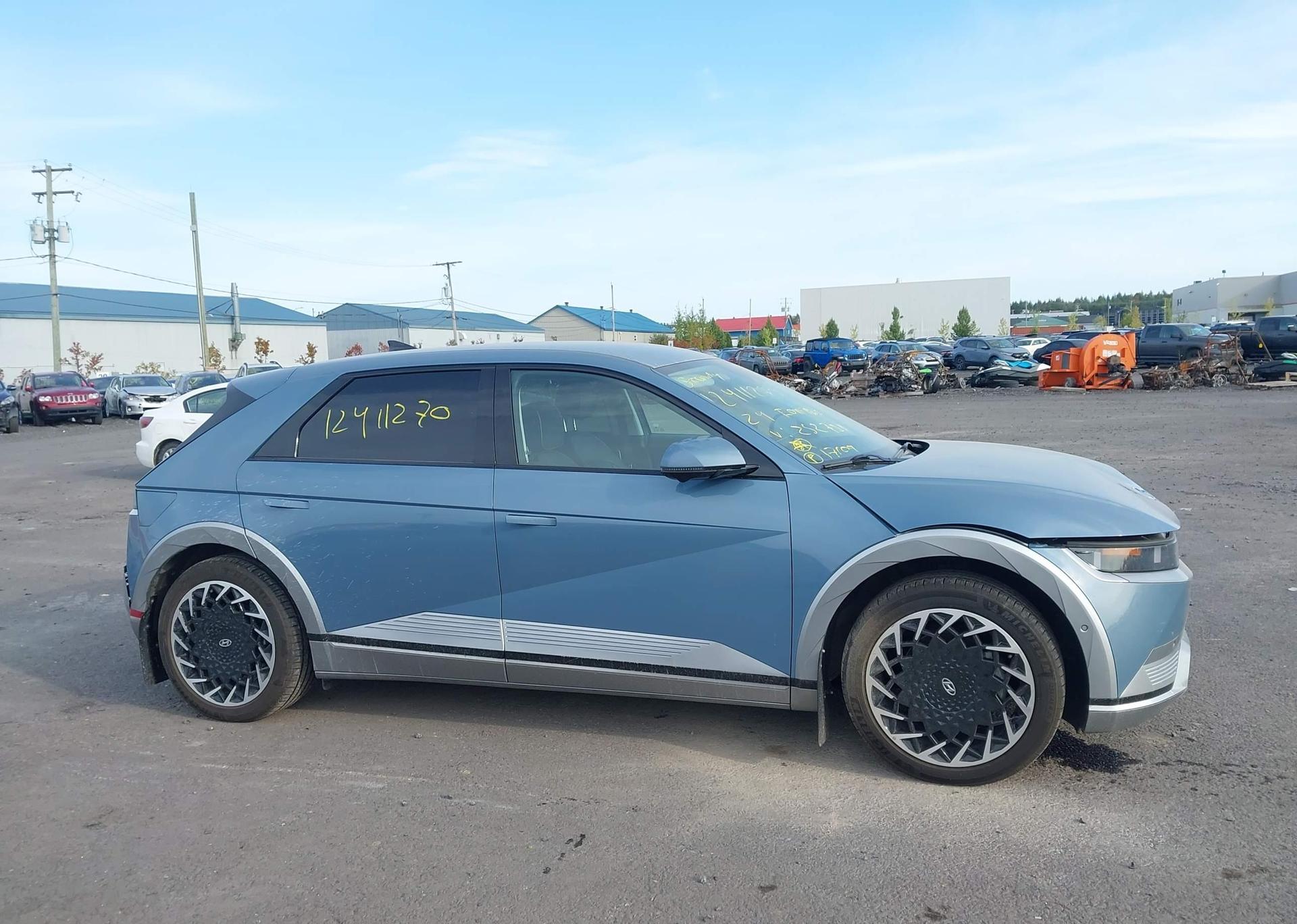 2024 HYUNDAI IONIQ 5 PREFERRED LONG RANGE WITH LUXURY PACKAGE
