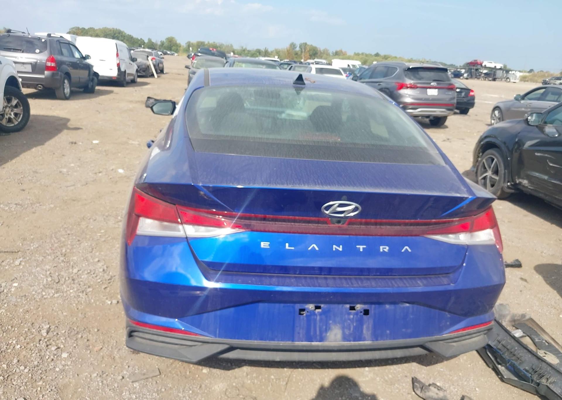 2021 HYUNDAI ELANTRA SEL