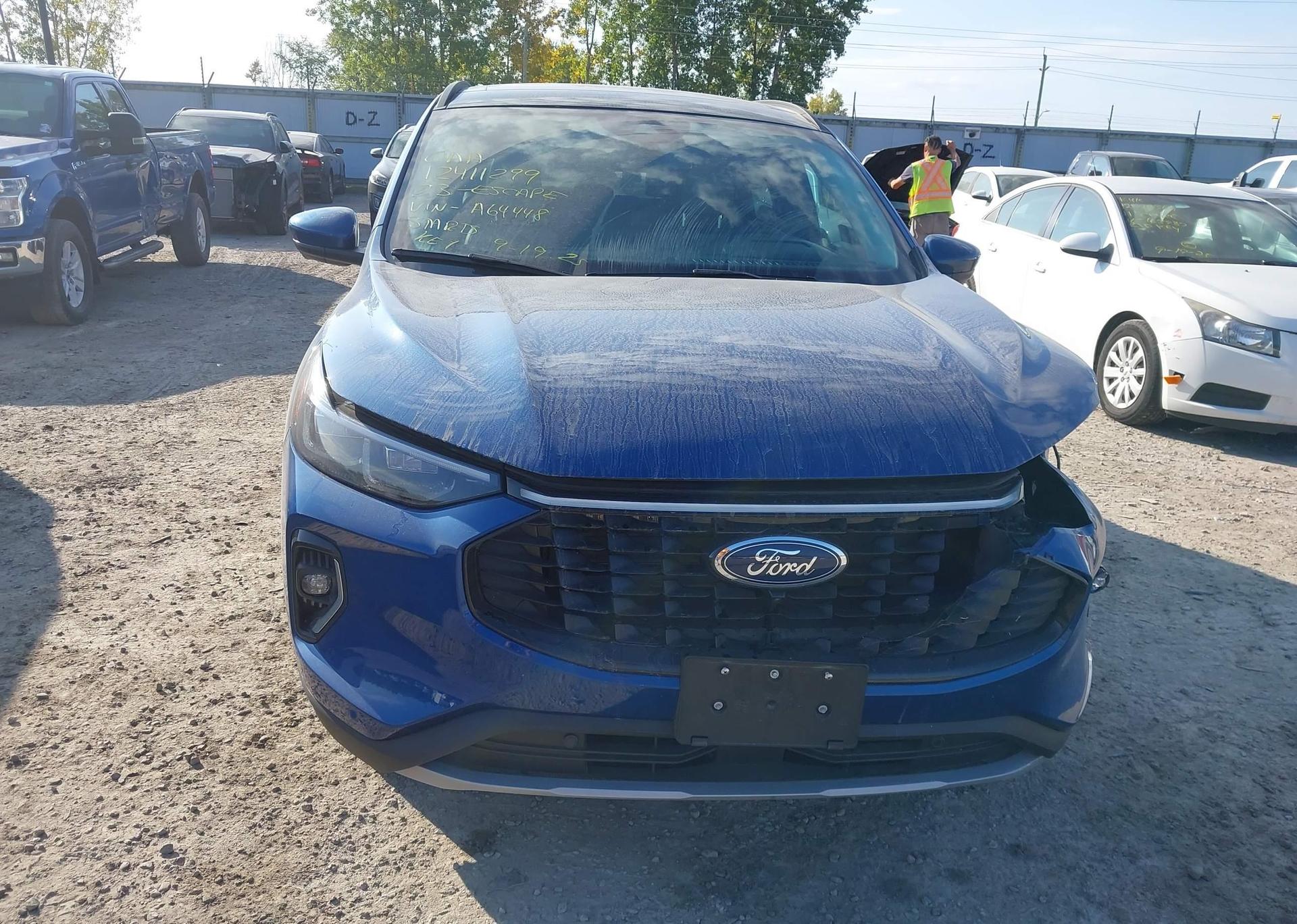 2023 FORD ESCAPE PLATINUM