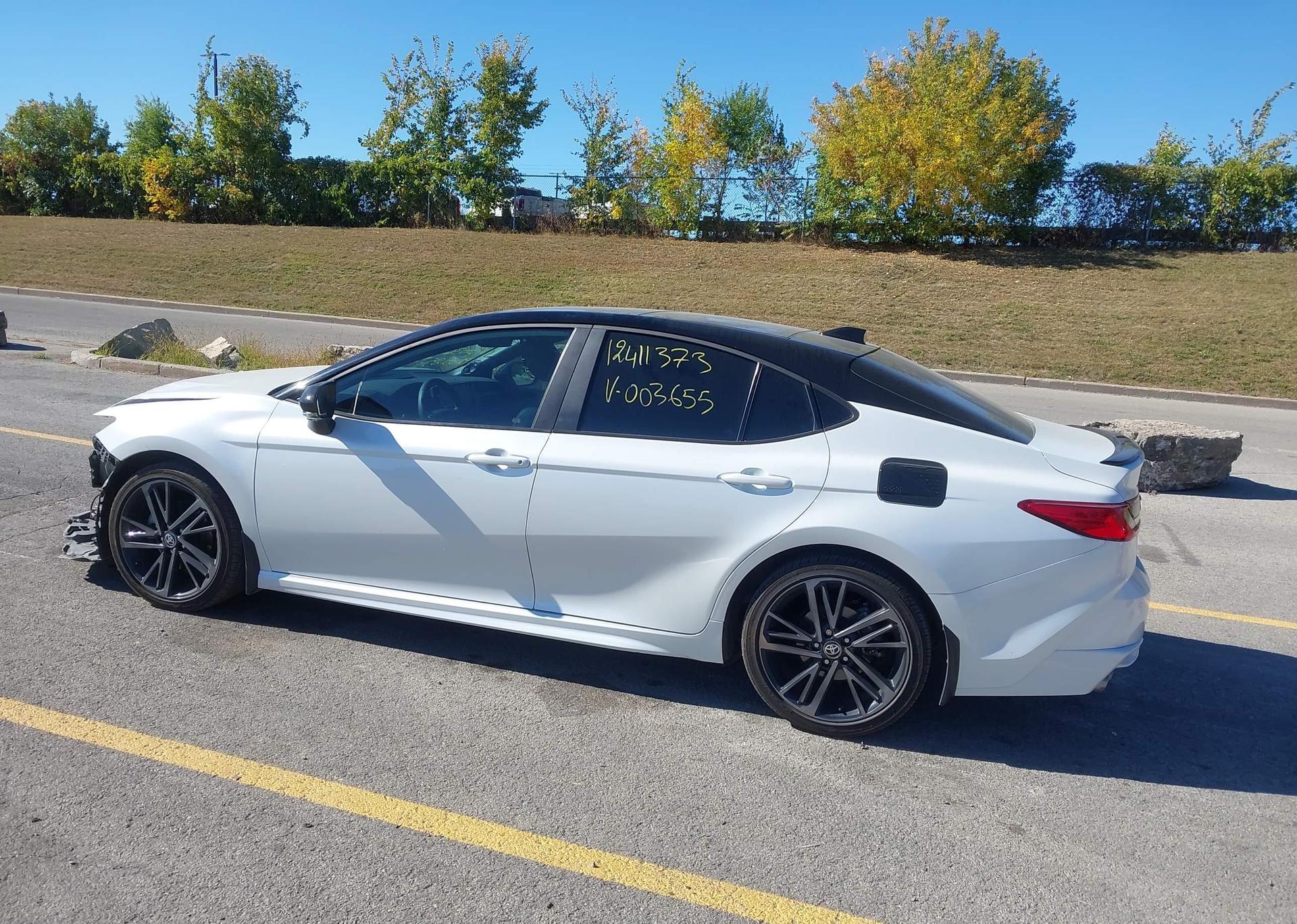 2025 TOYOTA CAMRY XSE