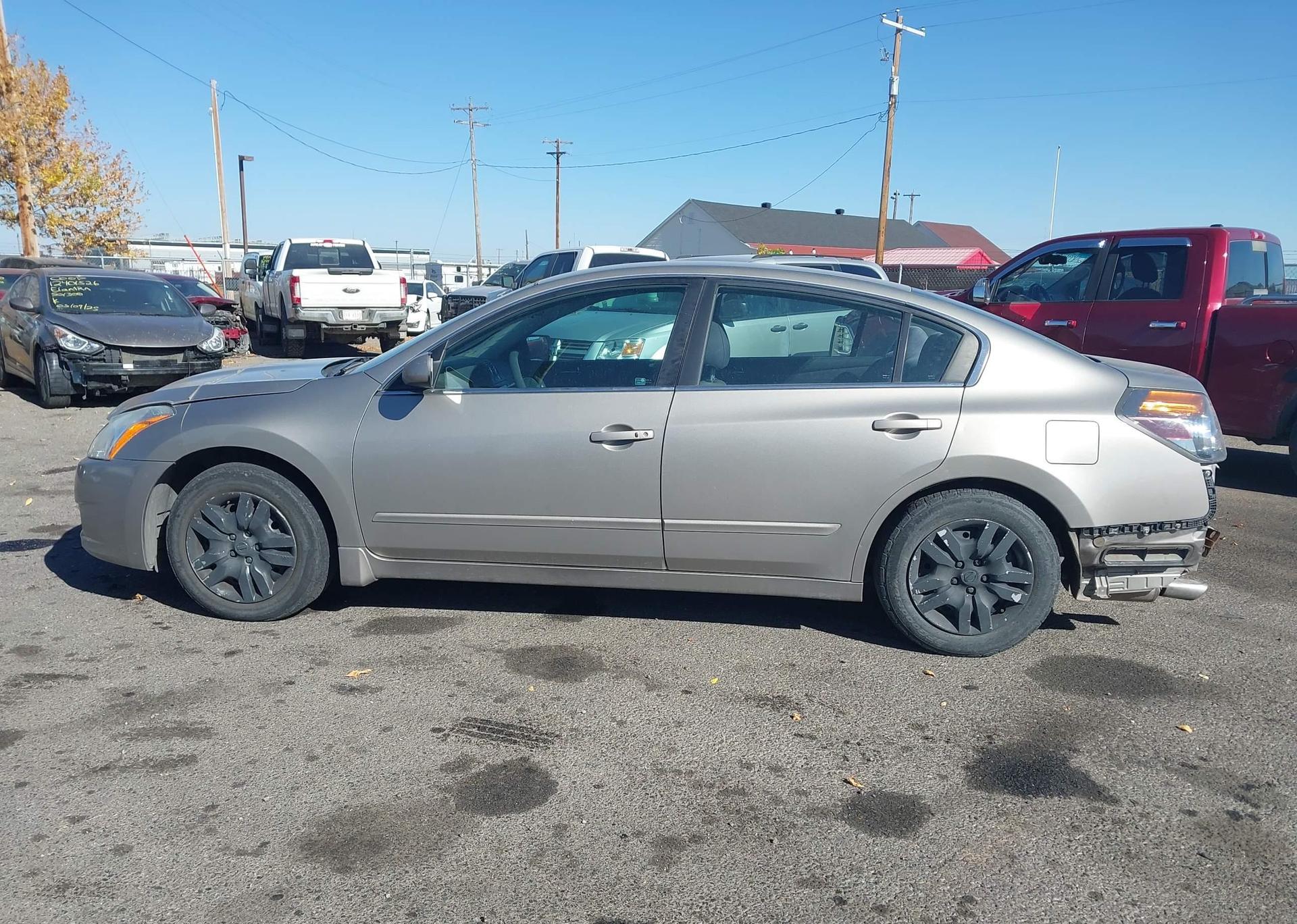 2011 NISSAN Altima S