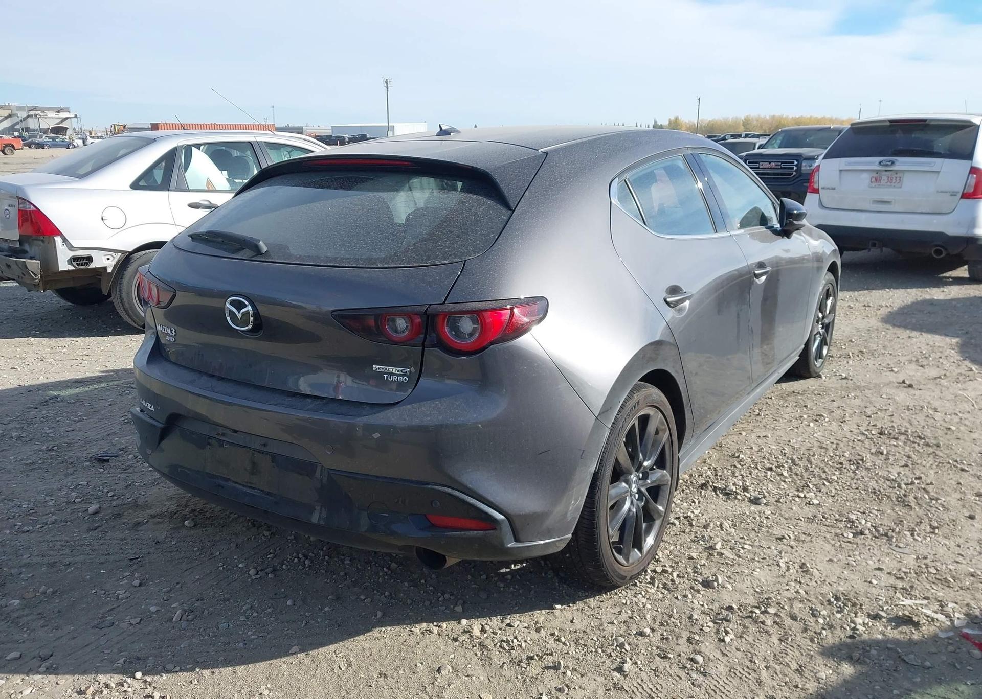 2024 MAZDA MAZDA3 GT W