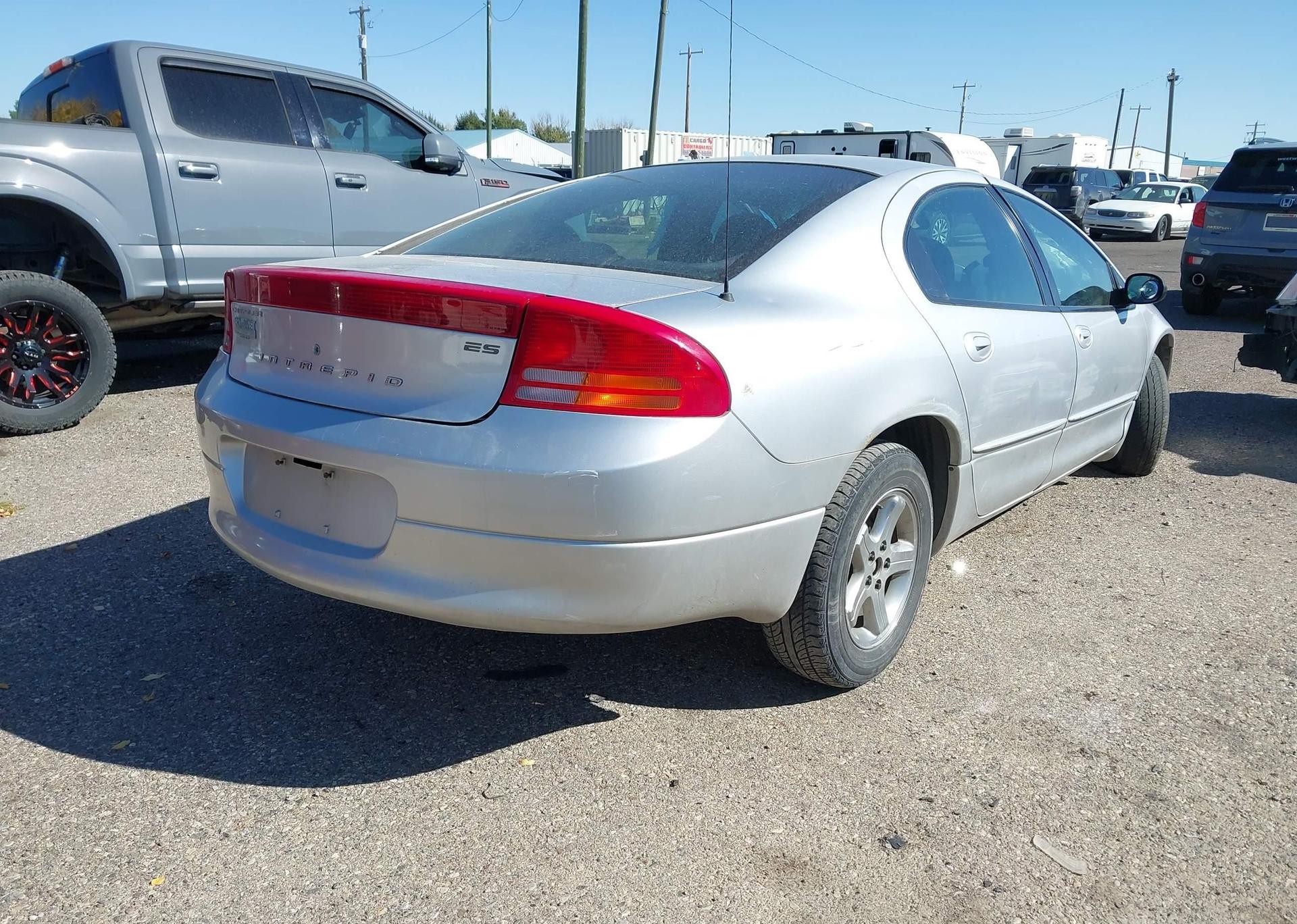 2002 CHRYSLER INTREPID ES