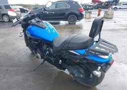 2022 SUZUKI VZR1800