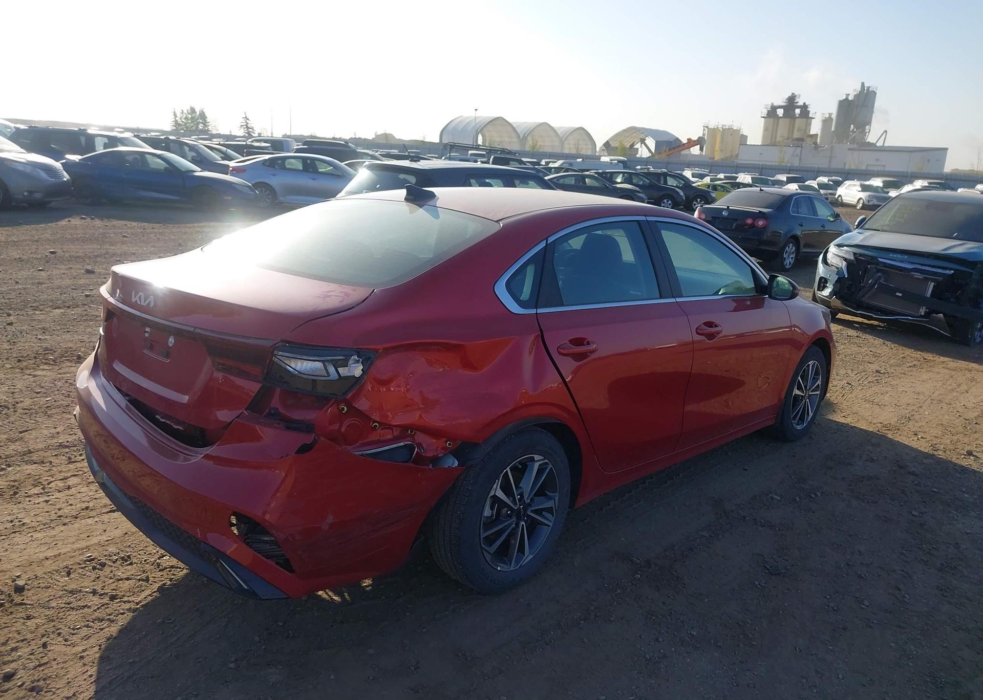 2024 KIA FORTE EX