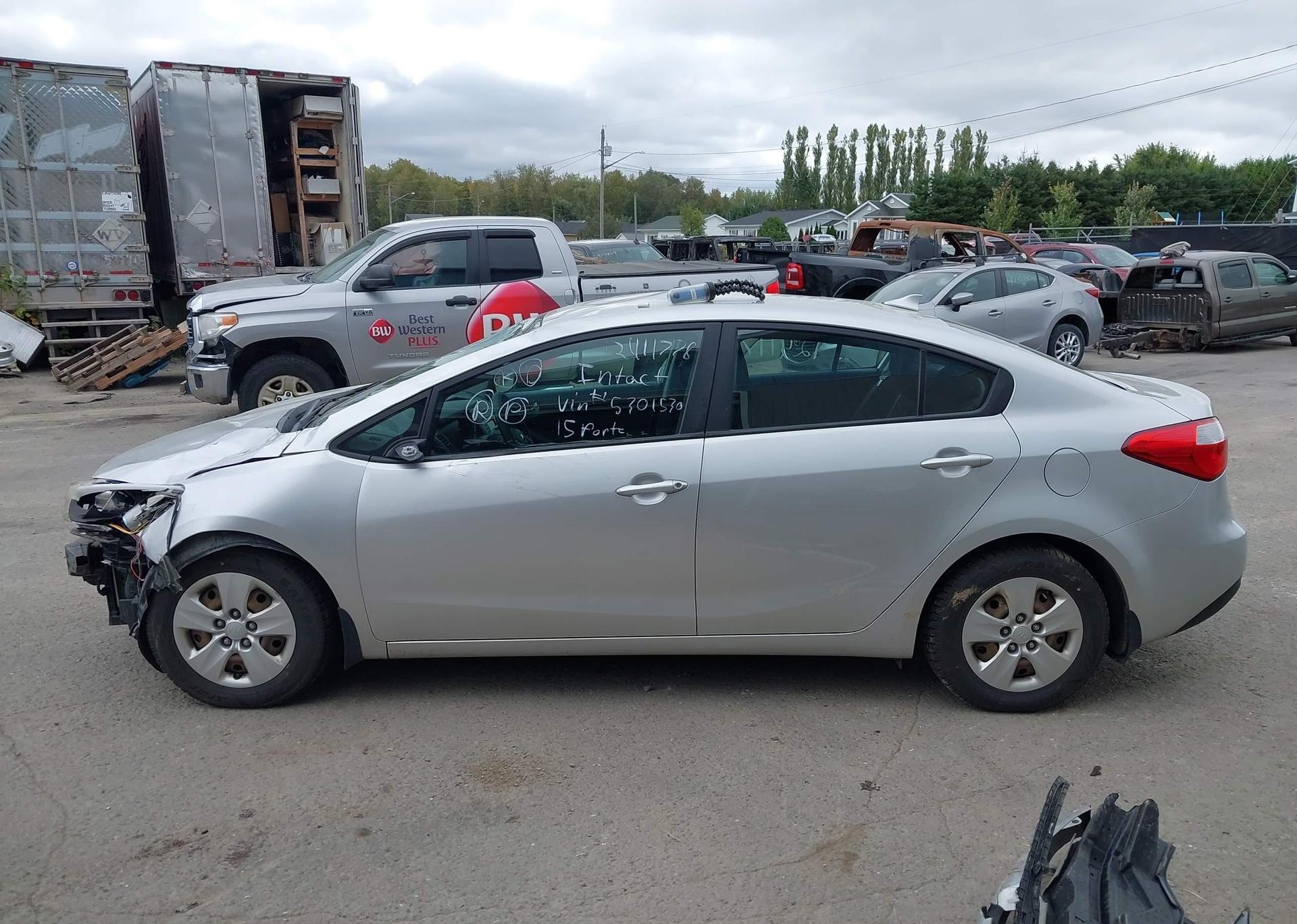 2015 KIA FORTE LX