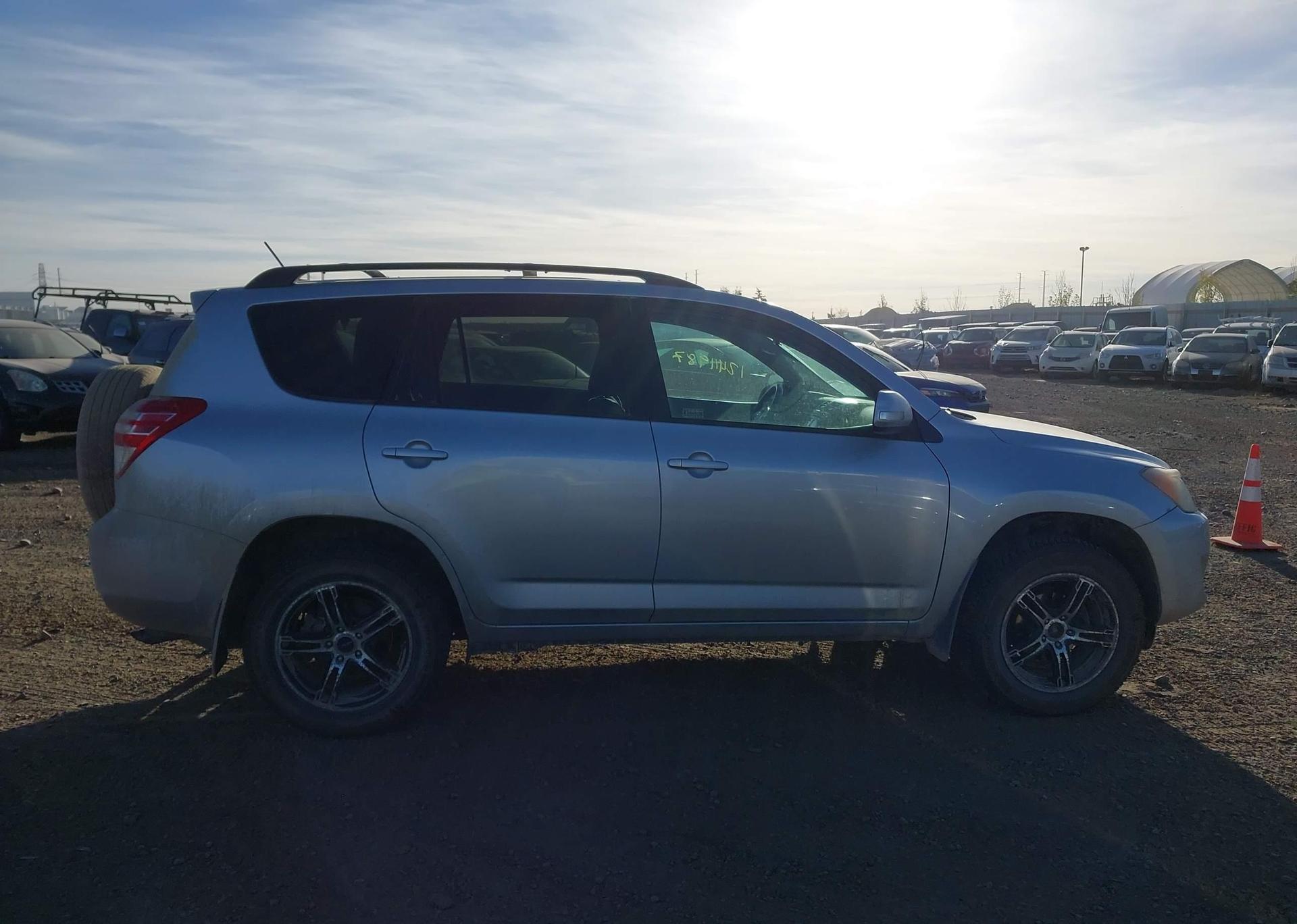 2012 TOYOTA RAV4
