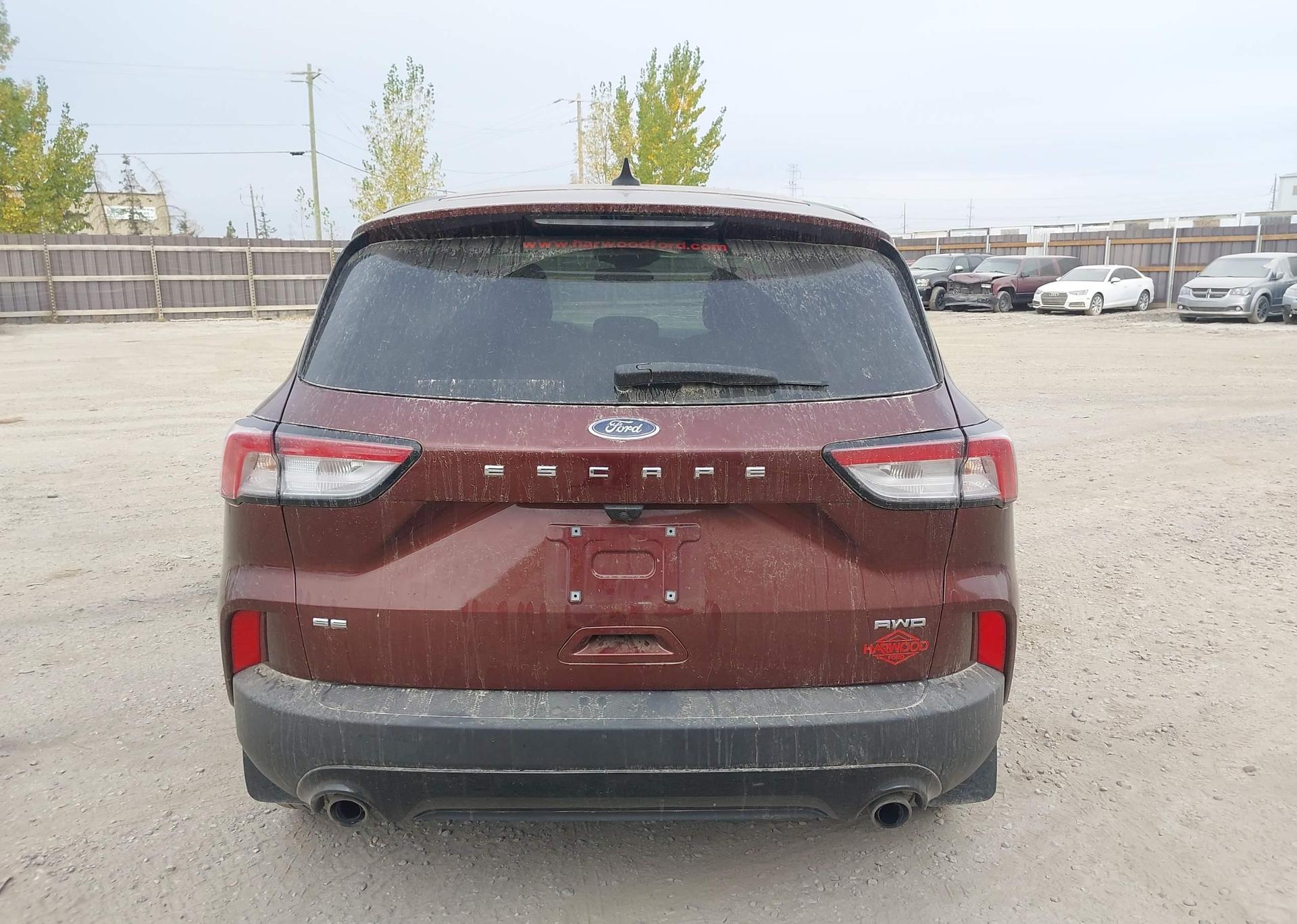 2021 FORD ESCAPE SE