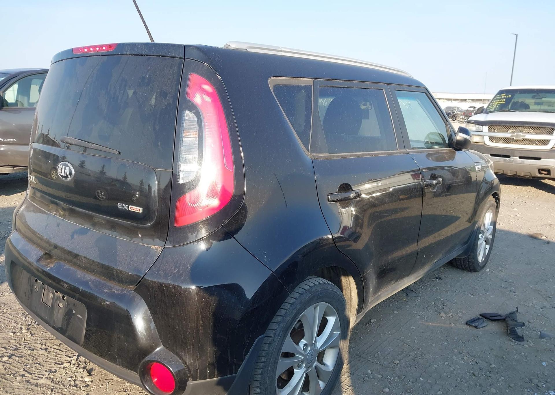 2014 KIA SOUL +