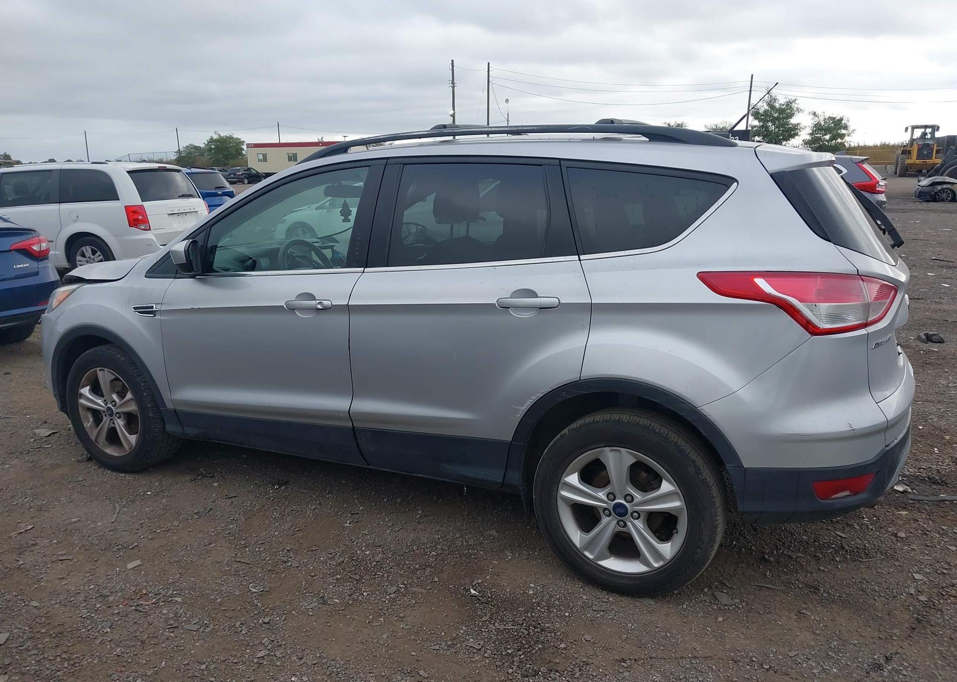2013 FORD ESCAPE SE