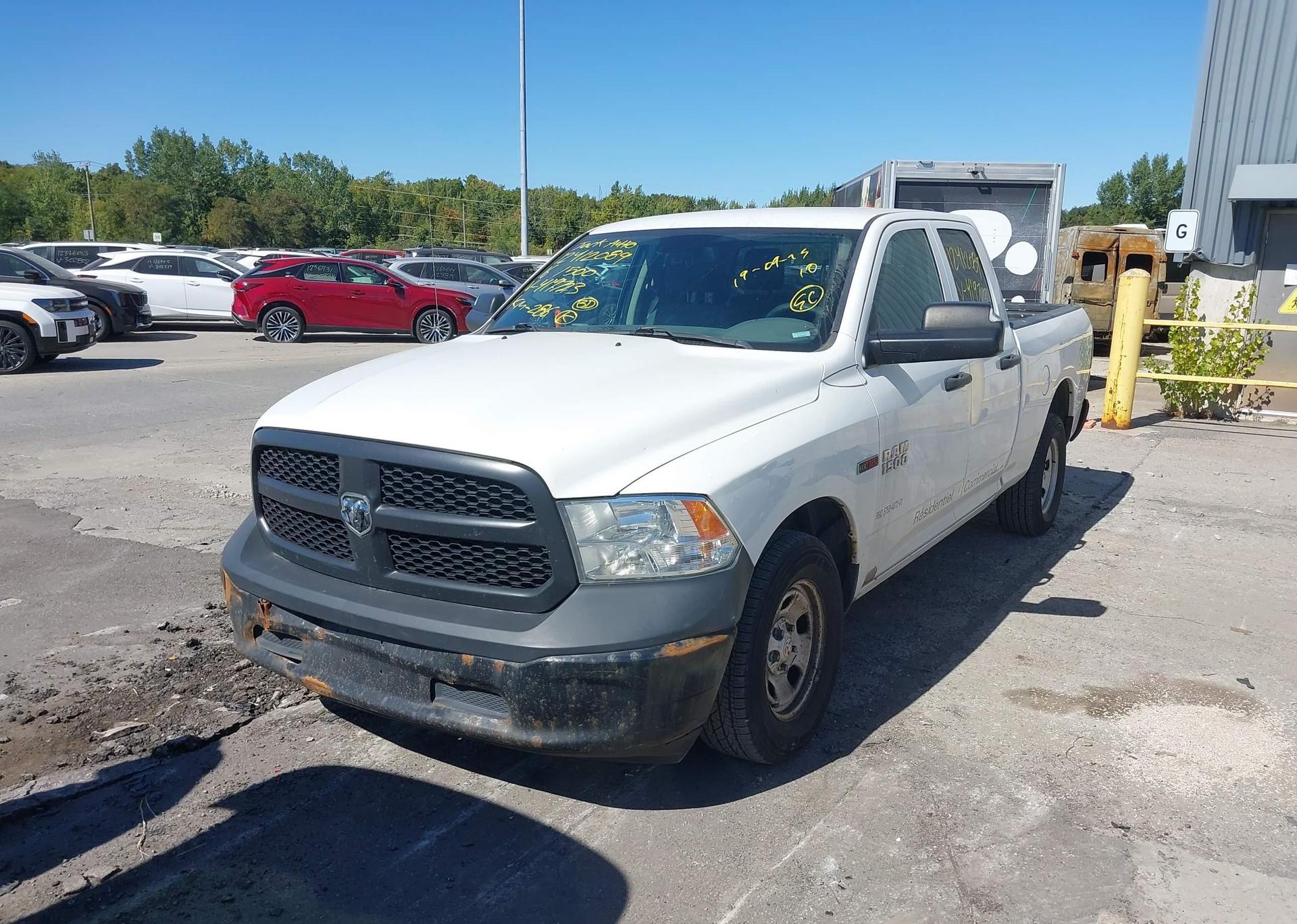 2016 RAM 1500 ST