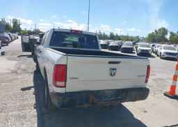 2016 RAM 1500 ST