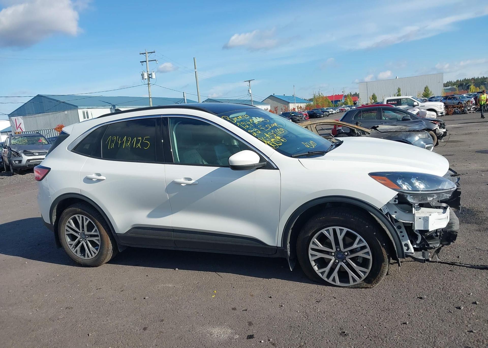 2022 FORD ESCAPE SEL