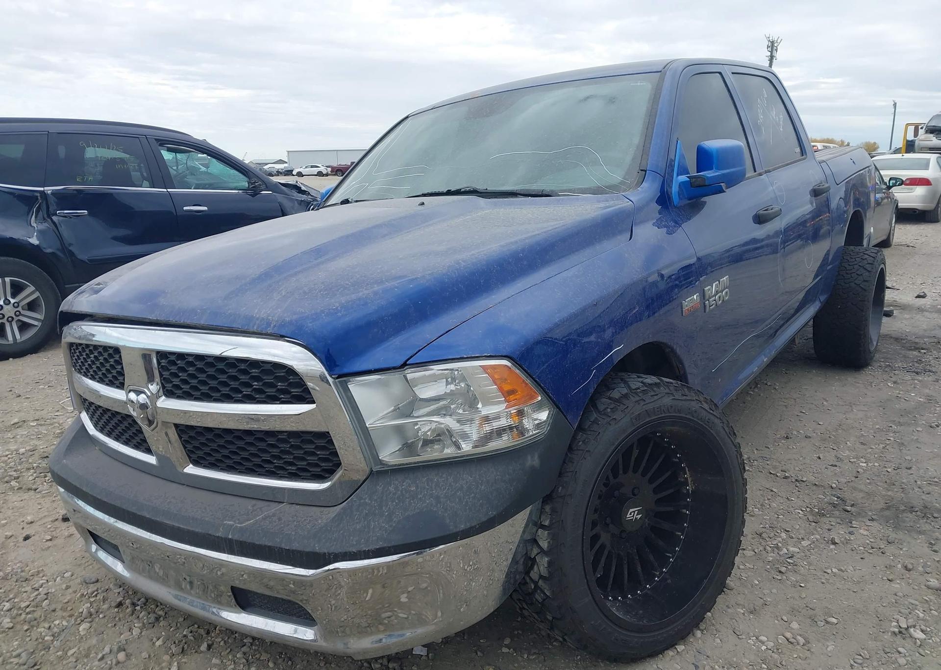 2014 RAM 1500 ST