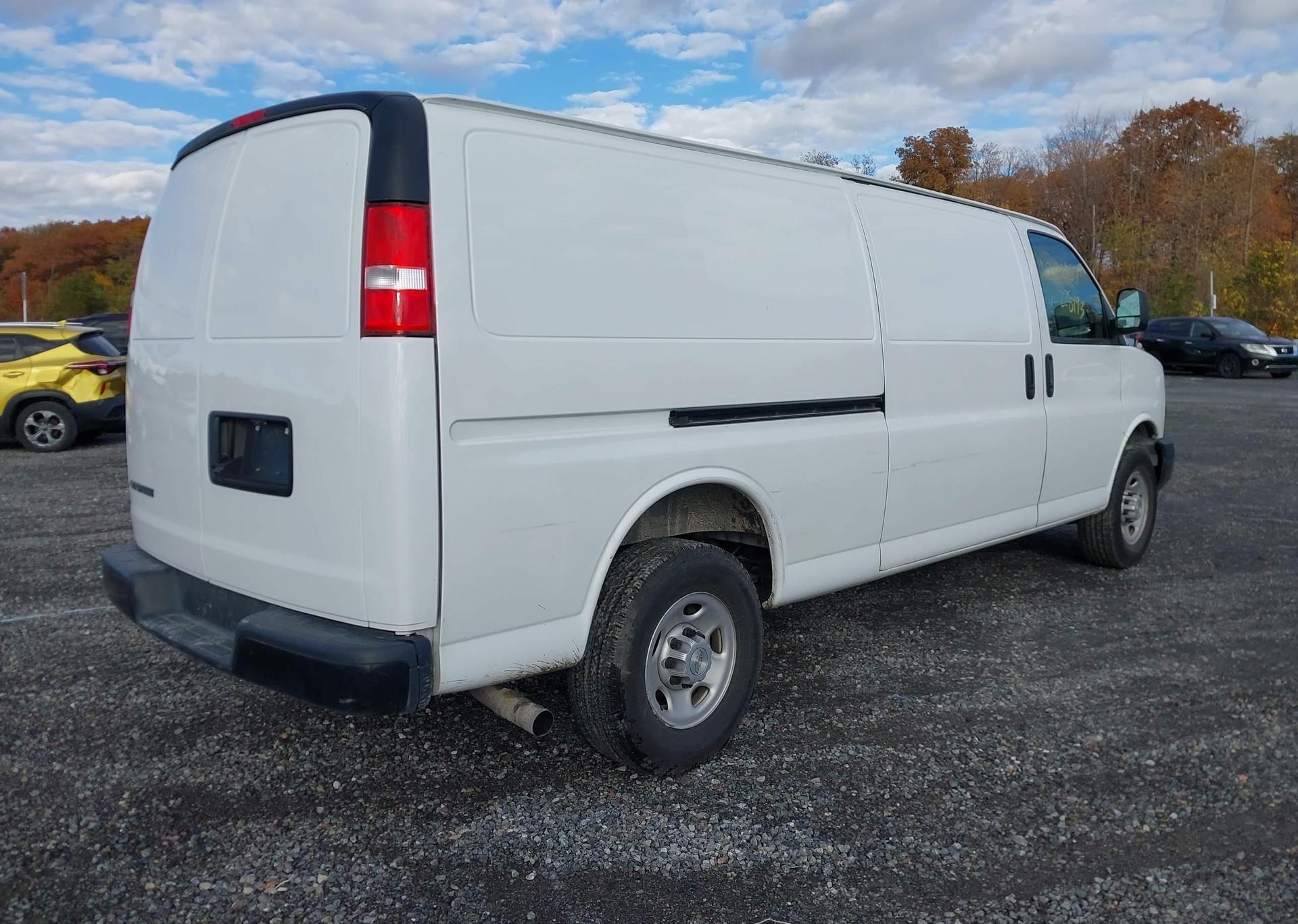 2024 CHEVROLET EXPRESS G2500