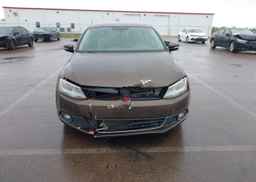 2012 VOLKSWAGEN JETTA 2.0 TDI COMFORTLINE