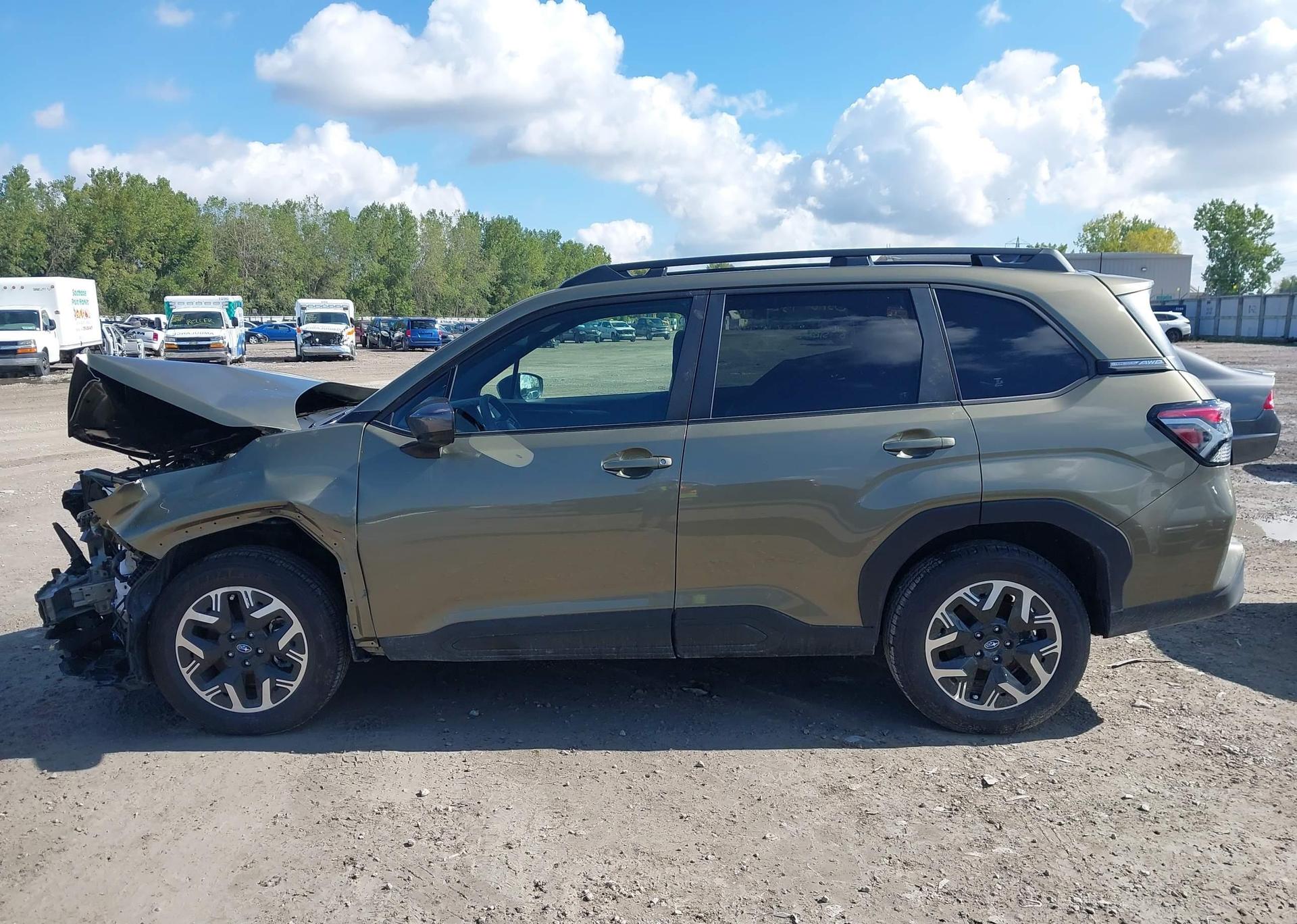 2025 SUBARU FORESTER TOURING