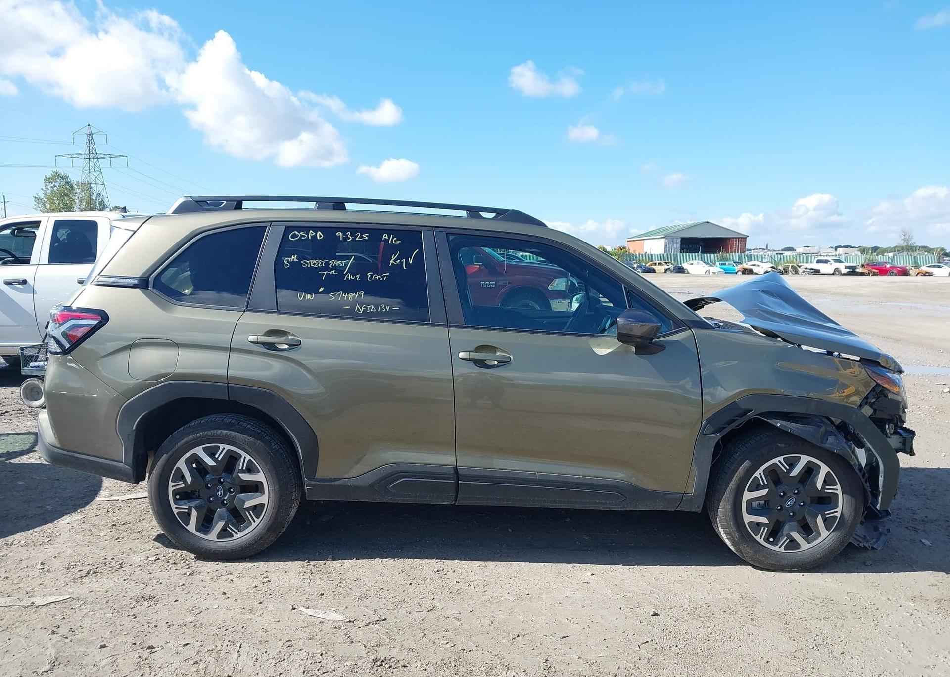 2025 SUBARU FORESTER TOURING