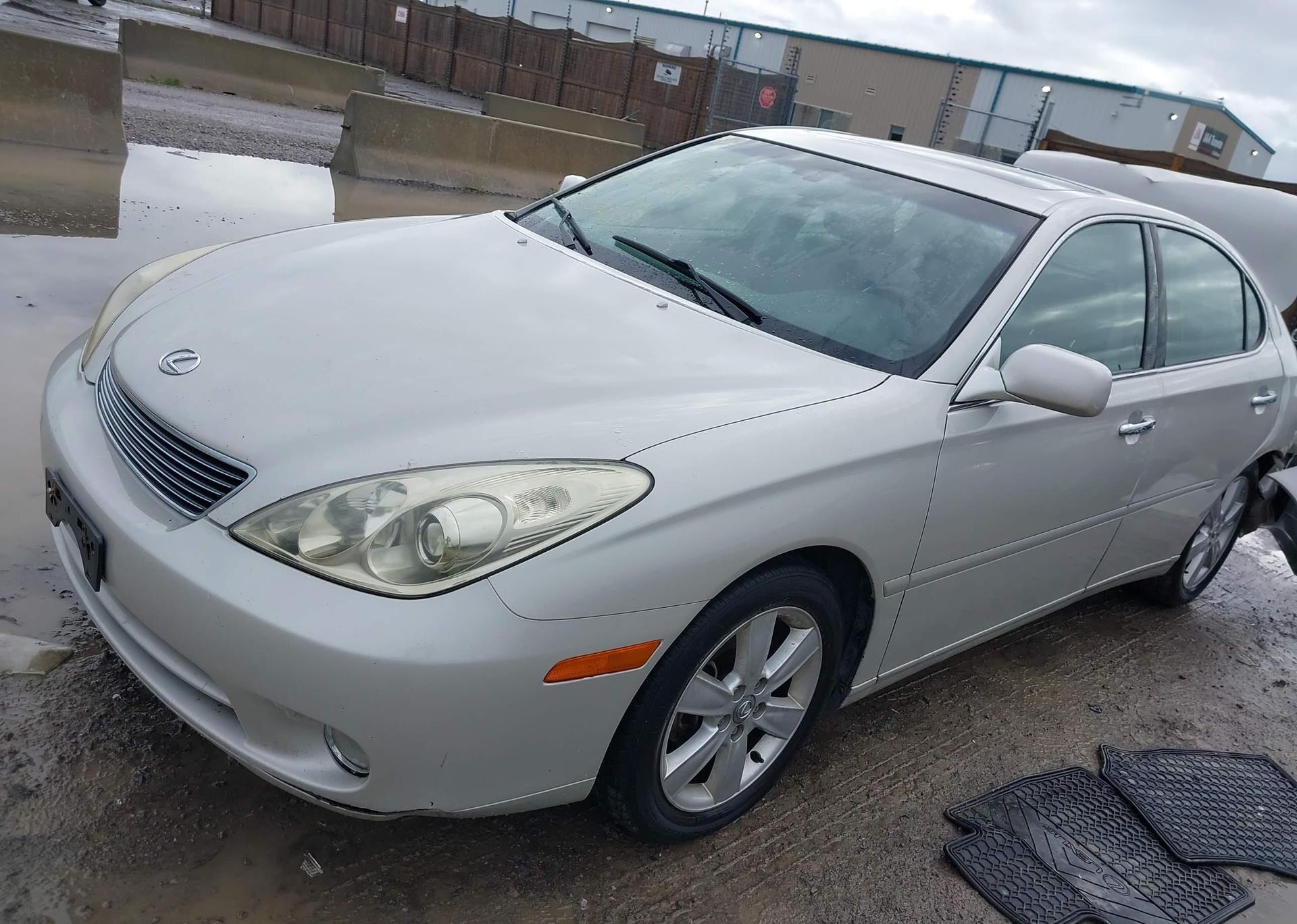 2005 LEXUS ES 330
