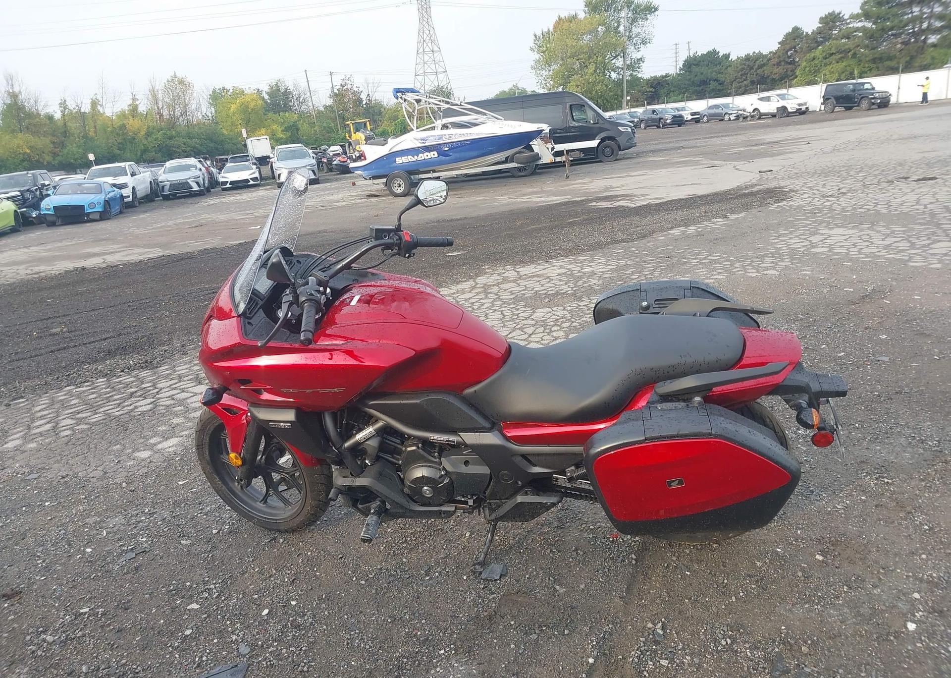 2014 HONDA CTX700
