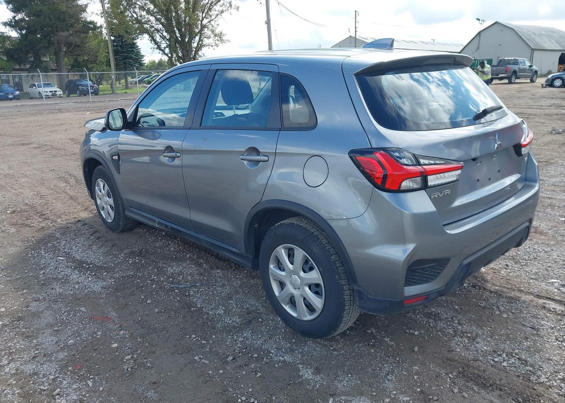 2024 MITSUBISHI RVR ES