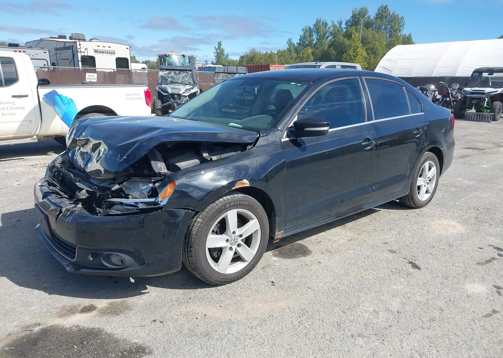 2013 VOLKSWAGEN JETTA