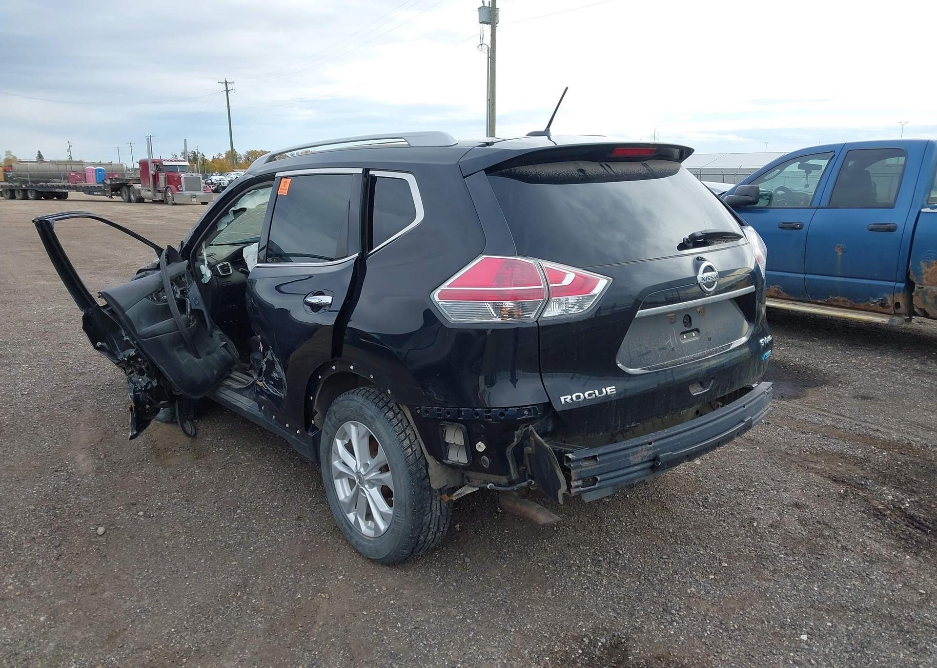 2014 NISSAN ROGUE S