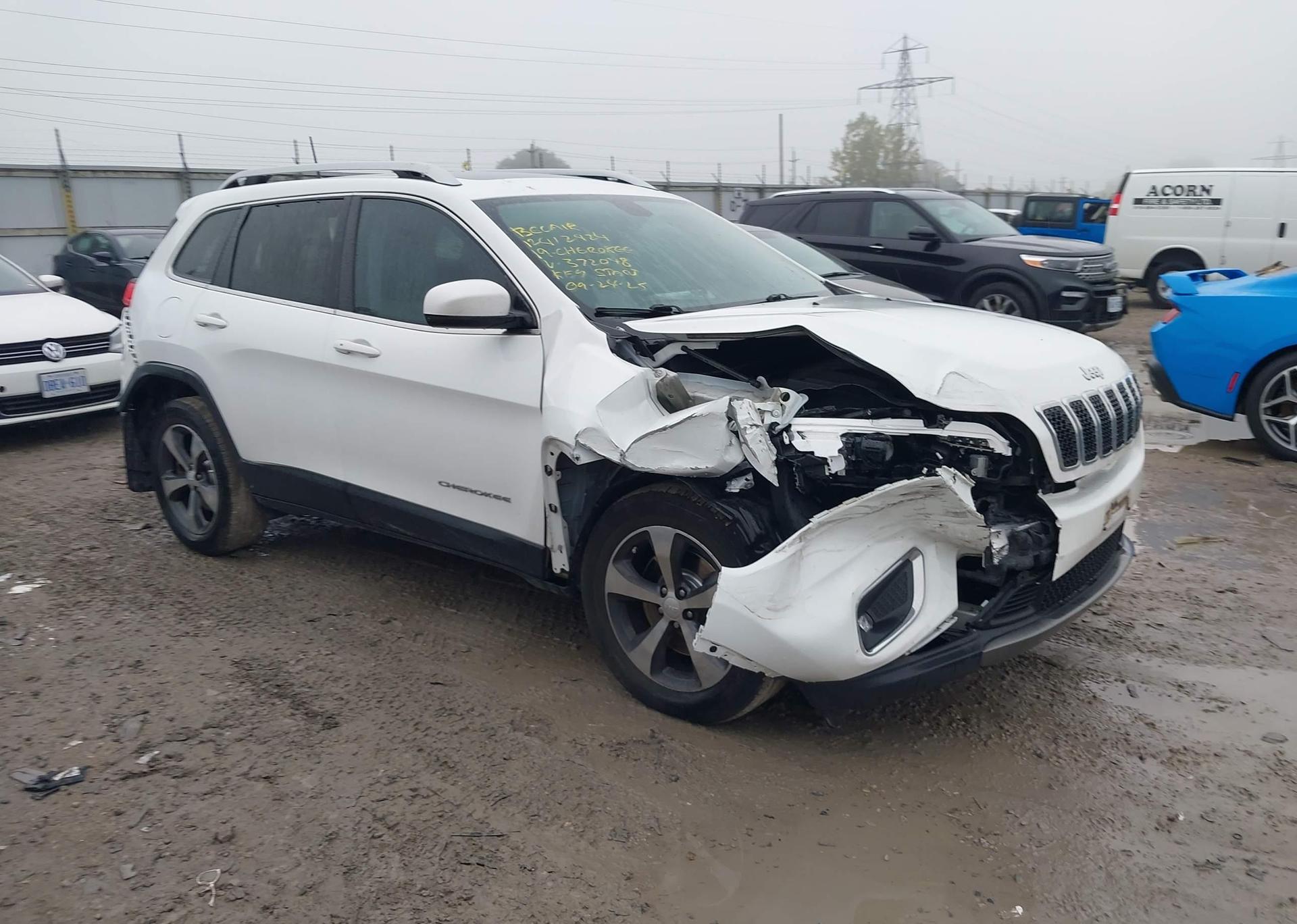 2019 JEEP CHEROKEE