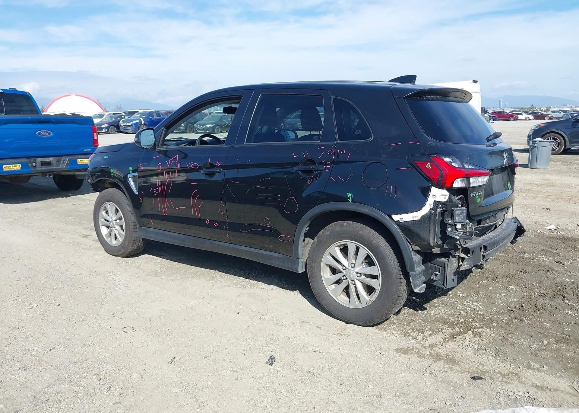 2021 MITSUBISHI RVR SE
