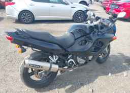 2003 SUZUKI GSX600 F