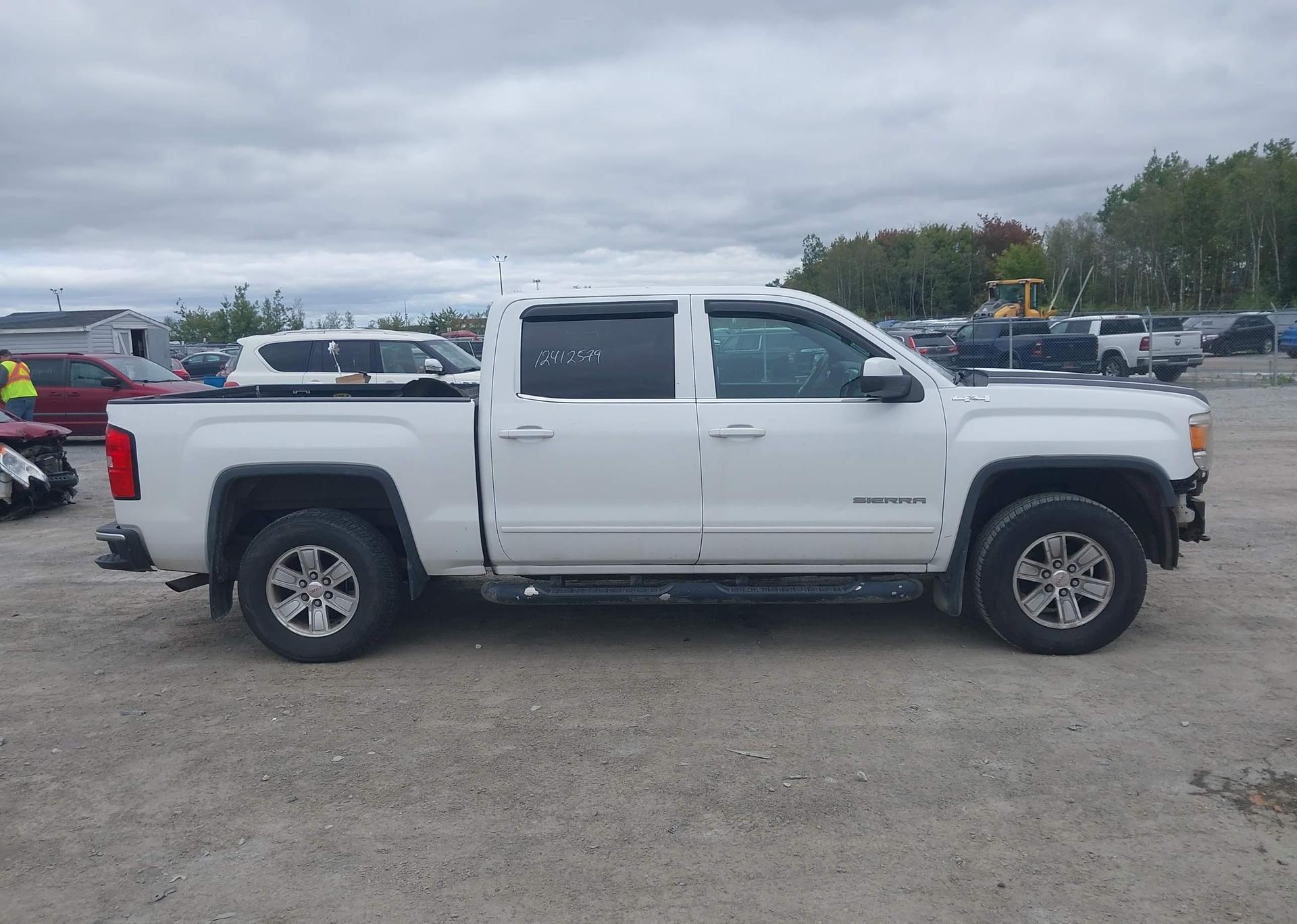 2015 GMC SIERRA 1500 SLE