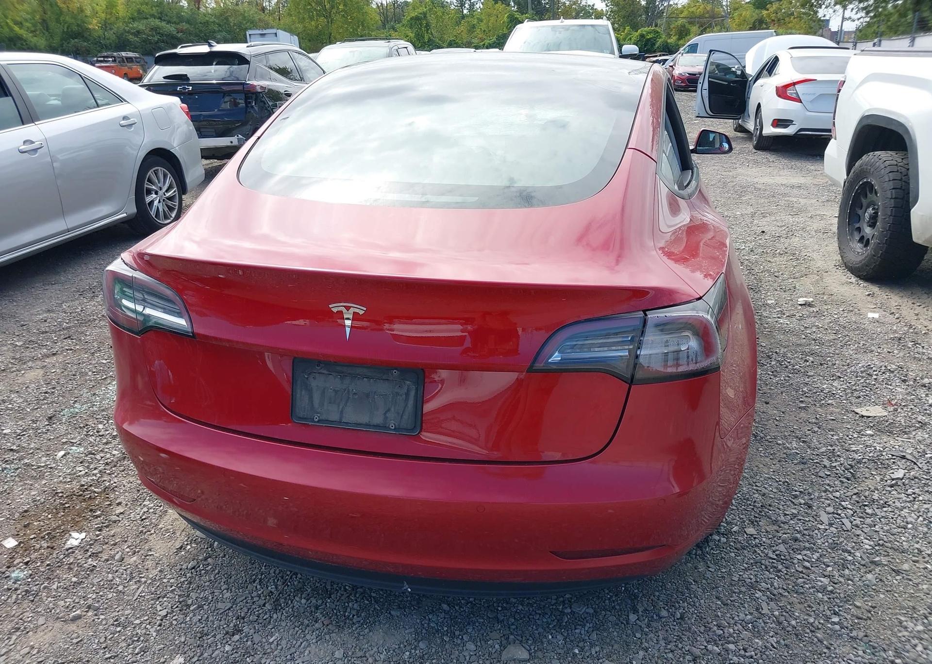 2022 TESLA MODEL 3