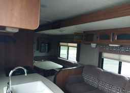 2015 COACHMEN FREEDOM EXPRESS